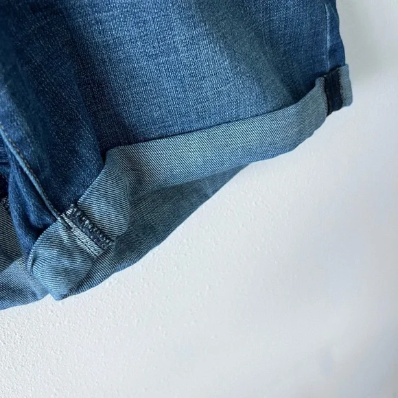 The Limited Cuffed Jean Short - Picture 4 of 5